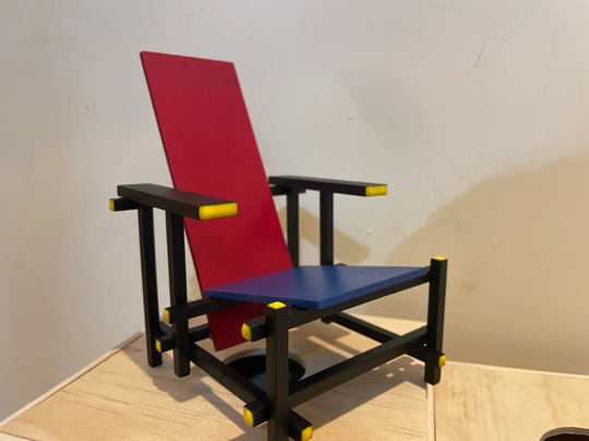 1/6 Scale Red & Blue Chair Replica Dollhouse Miniature Famous Furniture