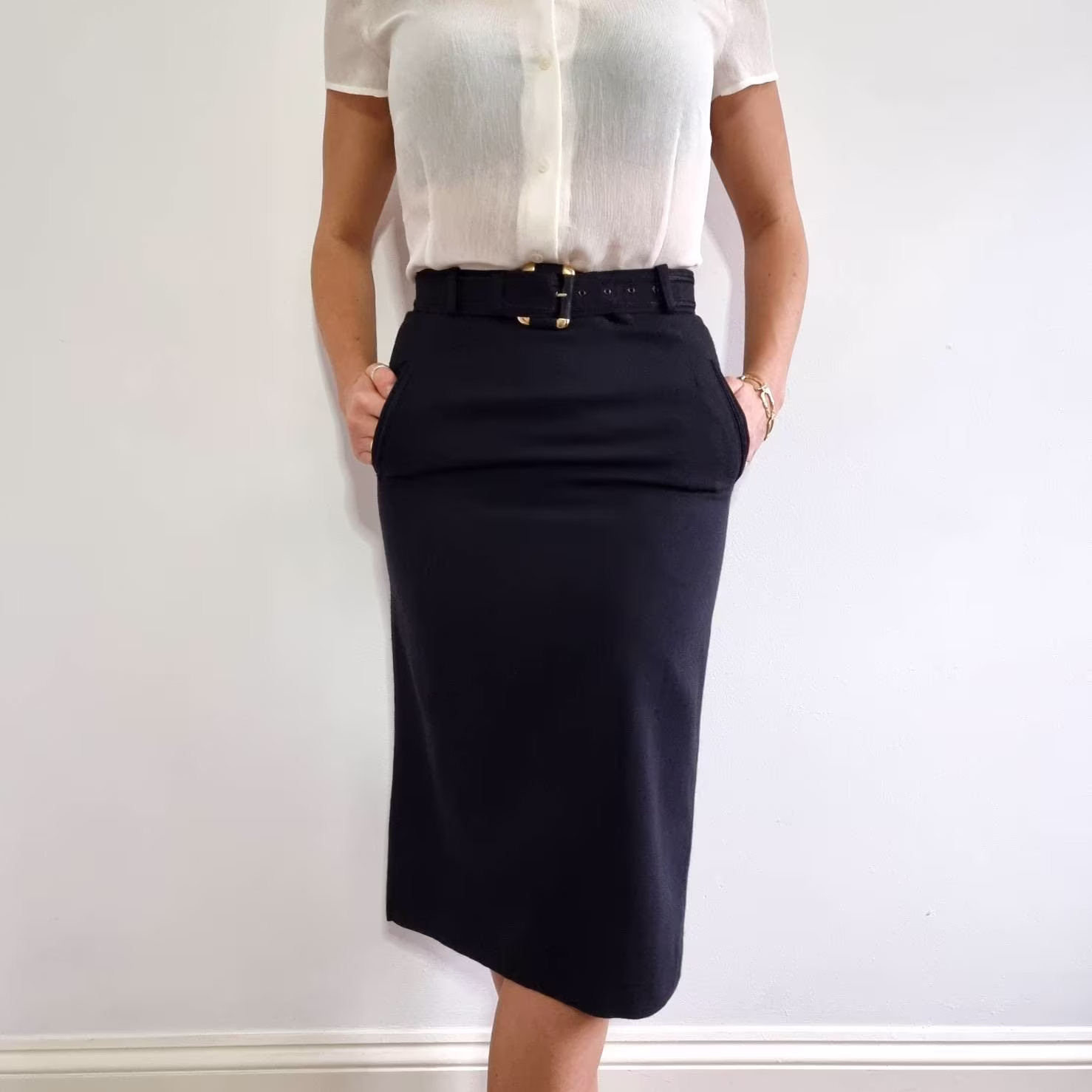 Vintage Black Pencil Skirt // Midi With Belt & Pockets Small