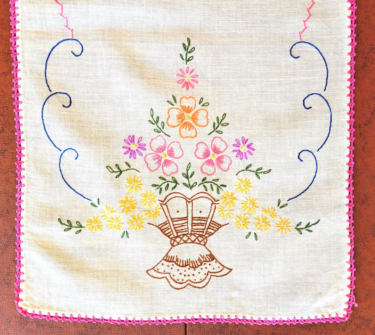 Basket Of Flowers Table Runner Or Bureau Scarf, Hand Embroidered Pastels On Cream Linen, Crochet Trim 40" X 11" Excellent Vintage Condition