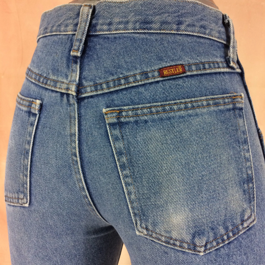 Sz 29 Vintage Rustler Jeans High Waisted Tapered Leg 90S Light Wash Denim Distressed Classic Mom Boyfriend Made in Mexico