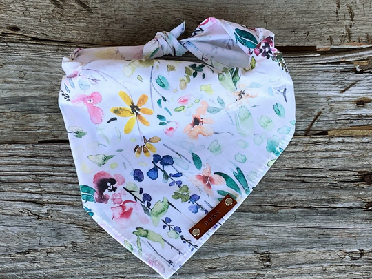 Bandana Dog, Wildflower Meadow Dog Bandana, Traditional Tie, Personalized Leather Name Tag Bandanna, Scarf, Pet Accessories