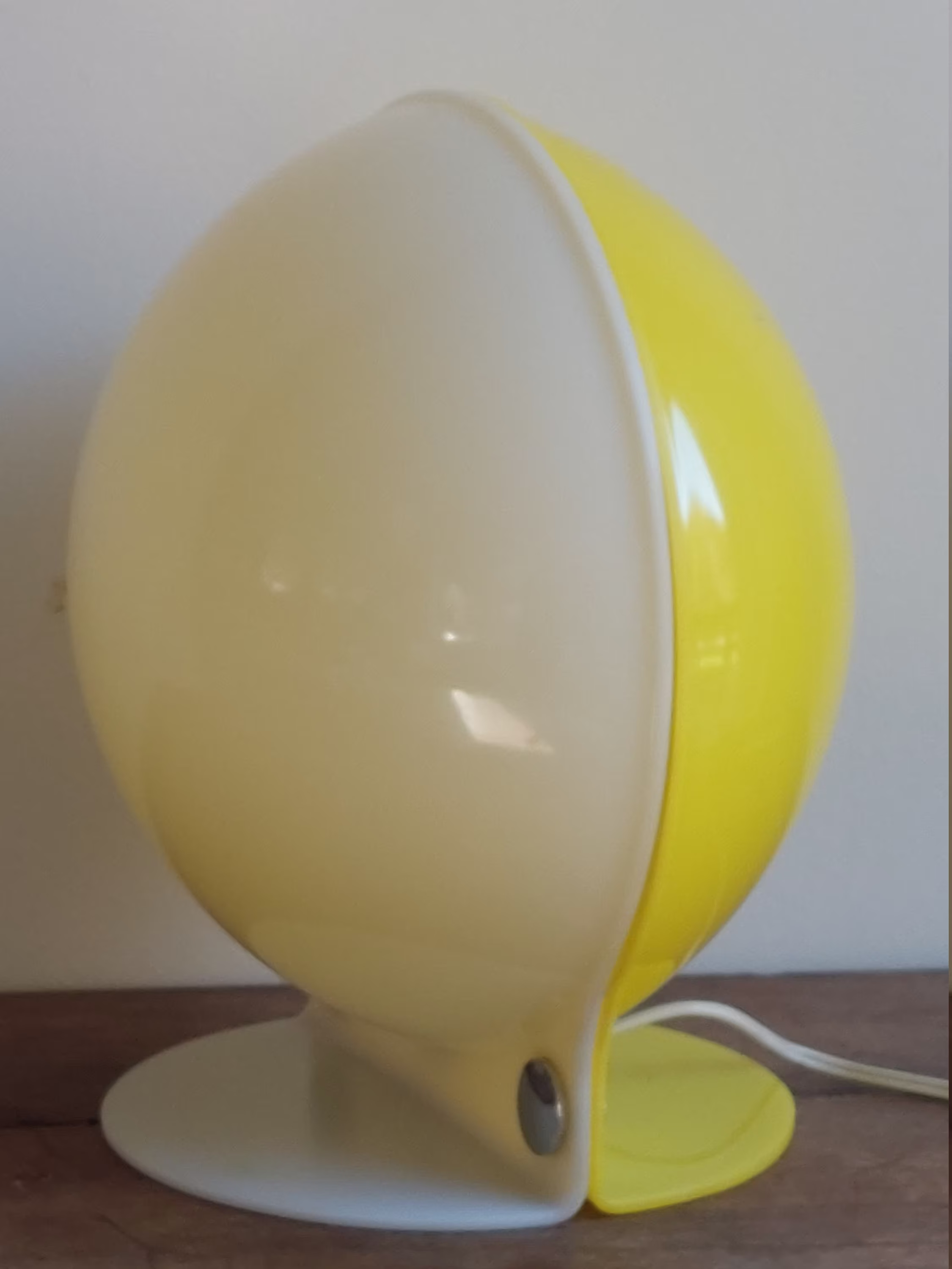 Space Age Table Lamp/1970 Harvey Guzzini Style Sirio