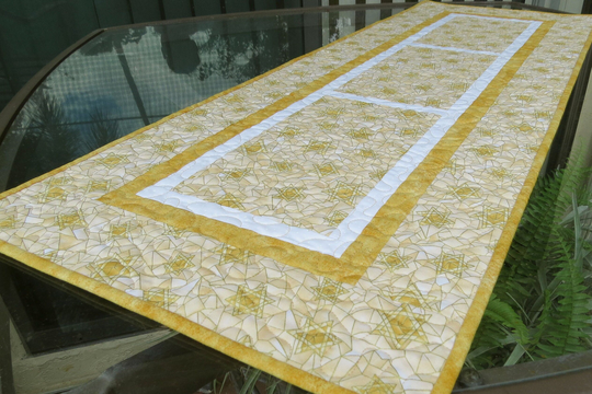 Quilted Table Runner, 15.25x41.5-Inch, Wintertime Gold Hamsa #648