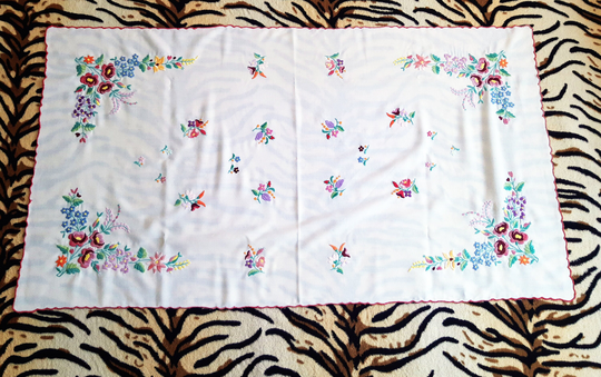 Vintage Large Handmade Hungarian Kalocsa Embroidered Table Runner Custom, Folk Art Linen Flower Pattern, Sewing Pattern Tablecloth