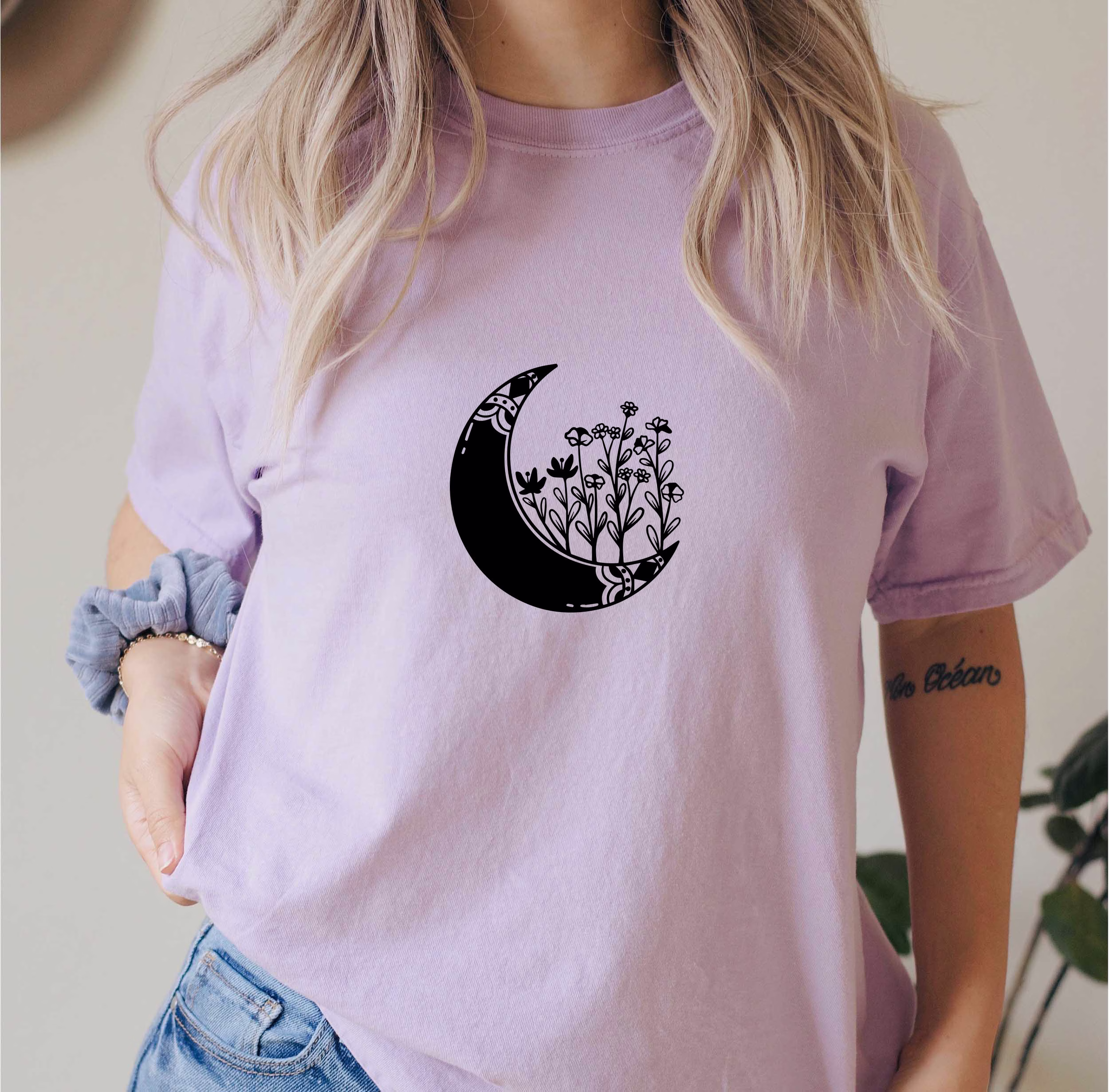 Comfort Colors Celestial Moon Flower Art Shirt, Top, Animals T-Shirt, Comfy Oversized Boho