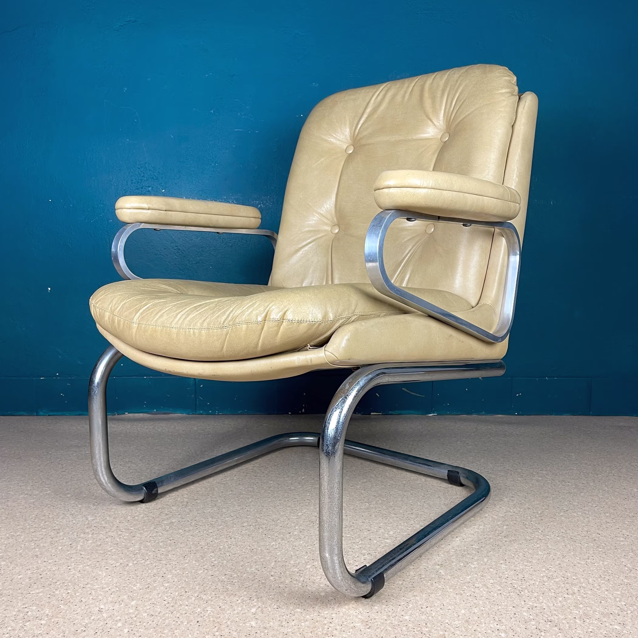 Mid-Century Small Lounge Chair Italy 1970S Beige Vintage Italian Modern