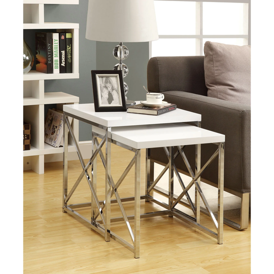 Silver Orchid Andriot Glossy White/ Chrome Metal 2-piece Nesting Table Set