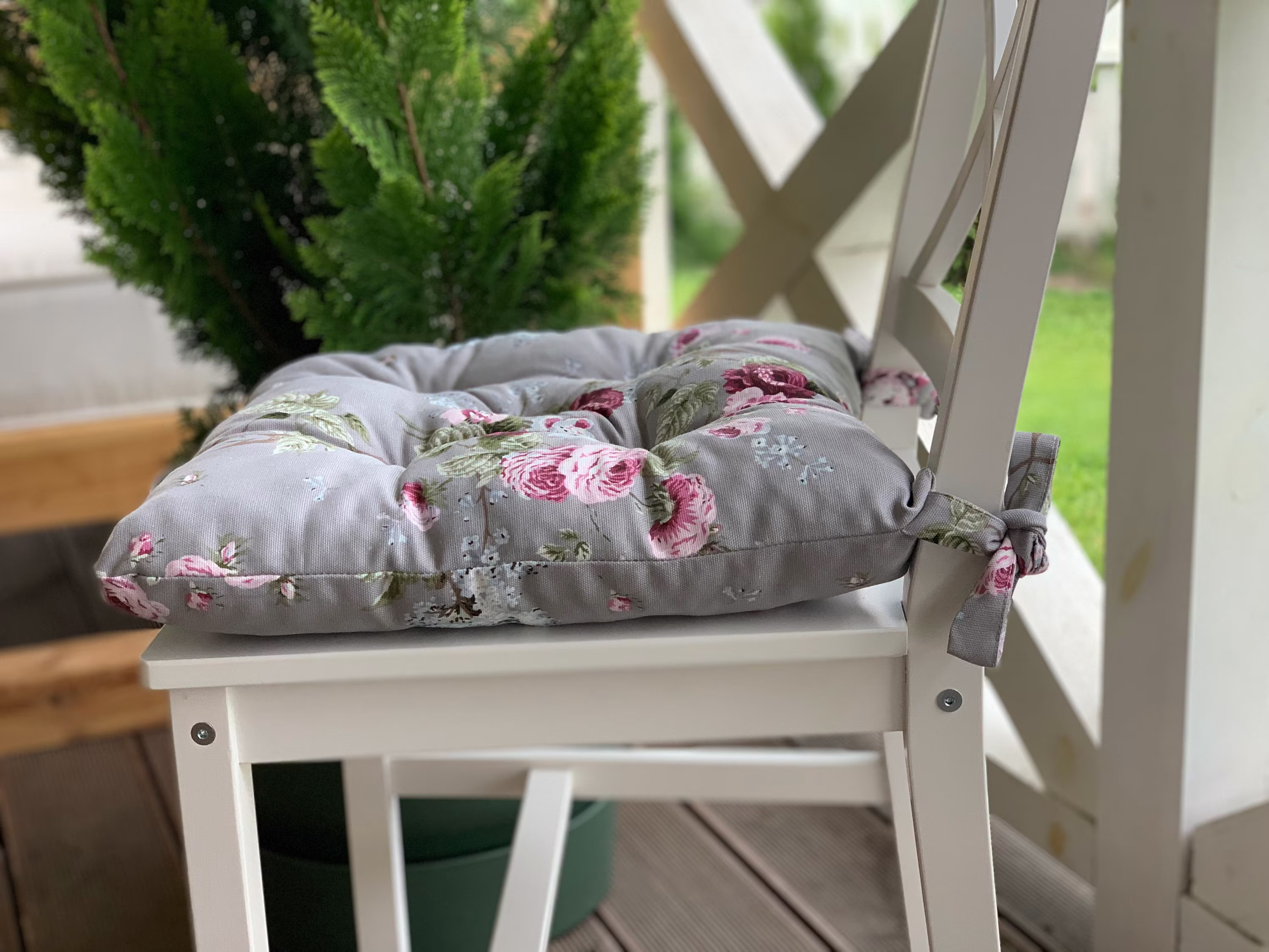 Quilted Chair Cushions/Seat Cushion With Flowers Ties Square Outdoor