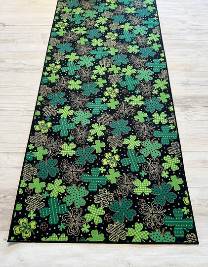 Irish Table Decor, St. Patricks Day Runner, Shamrock Decor