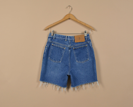 Hunts Club Size 26 Dark Wash Cutoff Denim Shorts