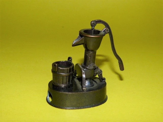 Pencil Sharpener Hand Pump Well With Bucket Die Cast Copper 2.75" X 2" 1.25" Made in Hong Kong