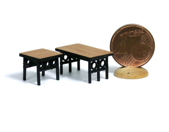 Miniature Table With Chairs, 1/144 Scale
