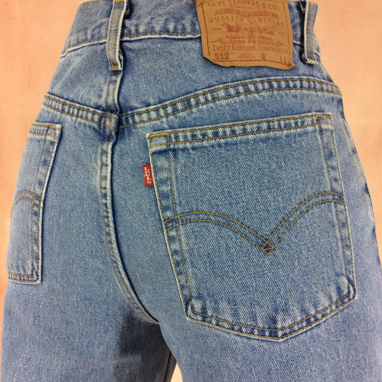 Size 29/30 Vintage Levis 512 Women's Jeans W29 L33 High Waisted Long Mid Wash Slim Fit Tapered Leg Classic Mom Waist 29" 30"