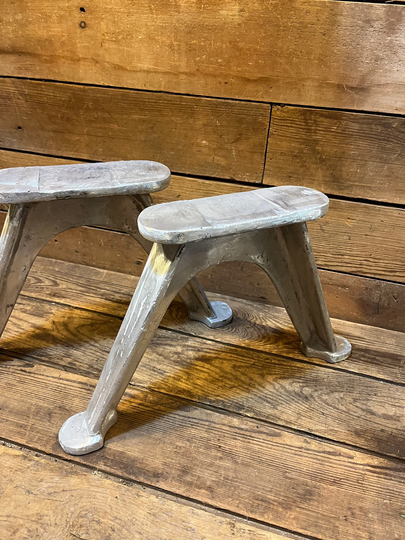 Cast Table Base Industrial Coffee Legs Antique Vintage Iron Aluminum Bench Stool