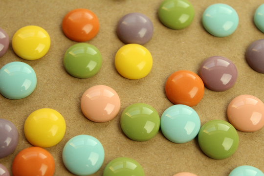 12 Pc. Round Colorful Resin Cabochons 13.5mm | Mis-256
