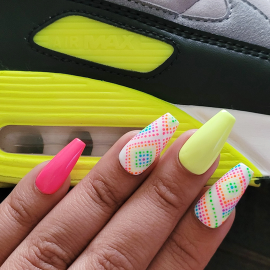 Neon Dot Press On Gel Nails