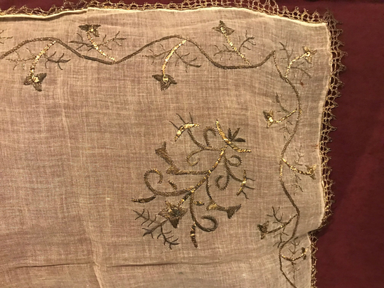 Gold Stitched Table Topper 36" Sq Linen | #ffs6024
