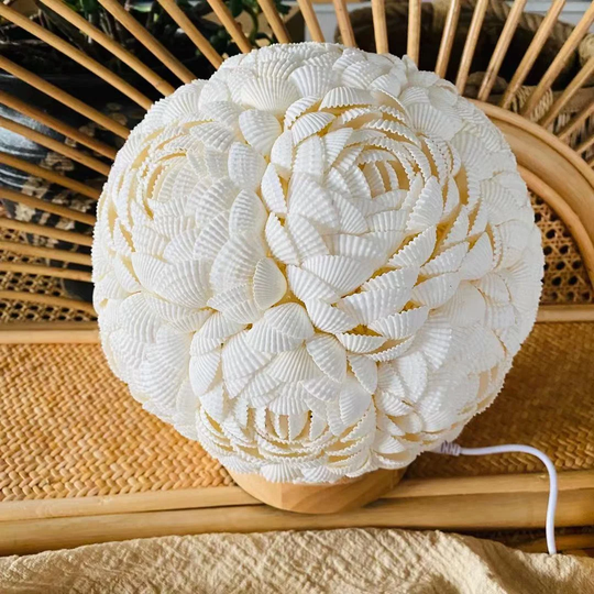 Handmade Flower-Shaped Seashell Led Lamp | Shell Night Light On Wooden Base Art Table Lamp Beach Decor