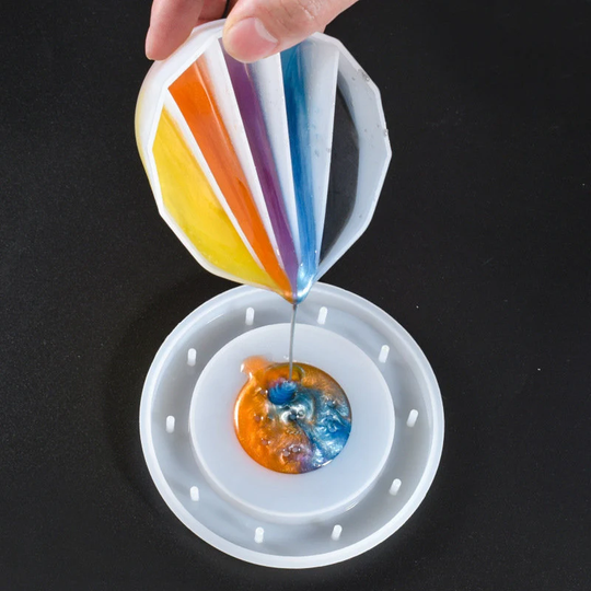 250 Ml 5 Colors Dispensing Cup Mixing Epoxy Resin Color Tool Pouring Silicone Mold Reusable No-Cleaning Supply Tools