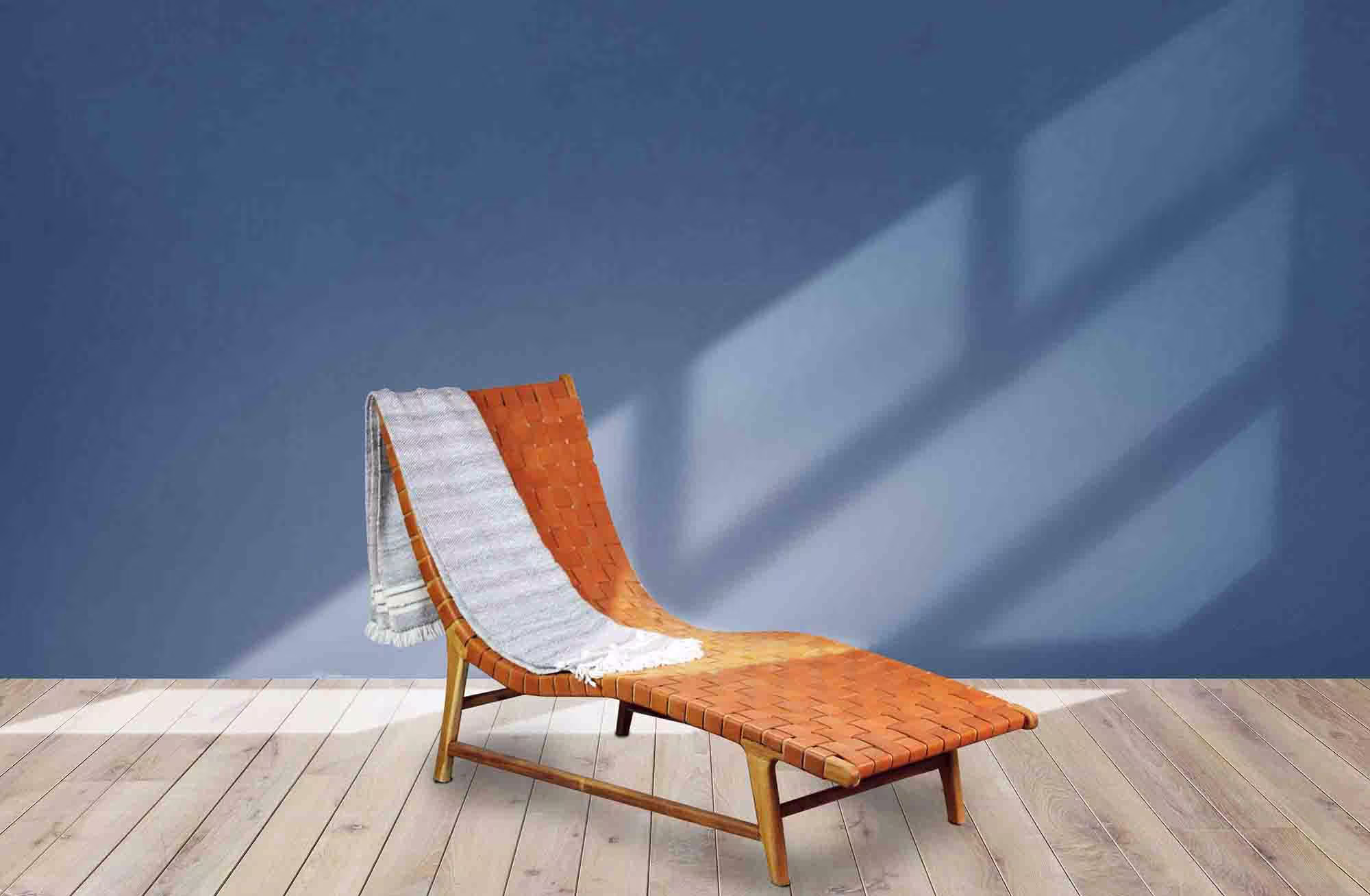 Leather Weave Chaise Lounger, Recliner Chair, 65 in Long Sleeping Leather & Teak Chair, Easychair