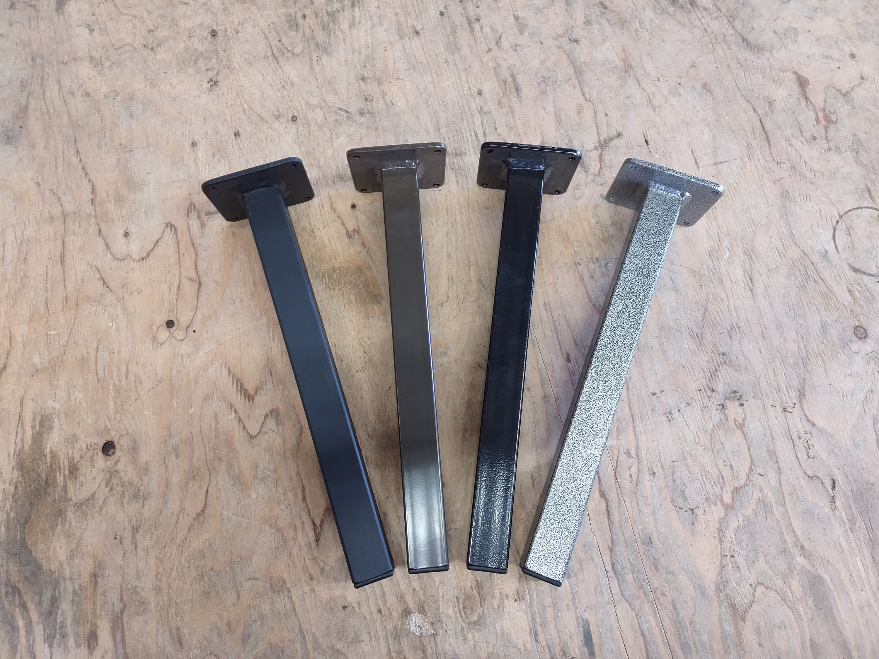 Powder Coated 1 1/2" Post Style Table Legs