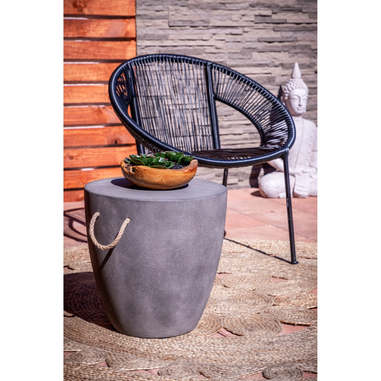 Plastic Rattan Contemporary Outdoor Chair 30 x 29 x 23 - 29 x 23 x 30