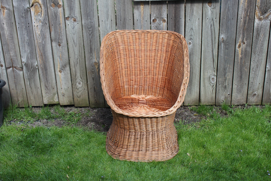 Vintage Wicker Bucket Chair