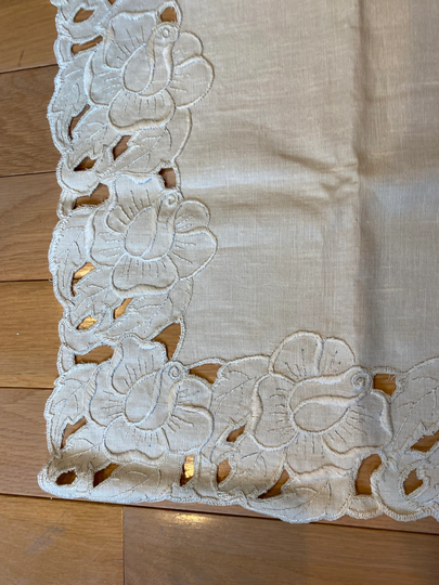 Cotton Vintage Table Cloth/Cover - 32" X & 4 Napkins Hand Embroidered Floral Cut Work Antique White