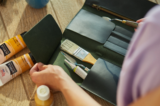Leather Pencil Case, Gift For Painter, Artist Roll, Brush Case, Painter Personalized Gift Artist, Roll Up Pen