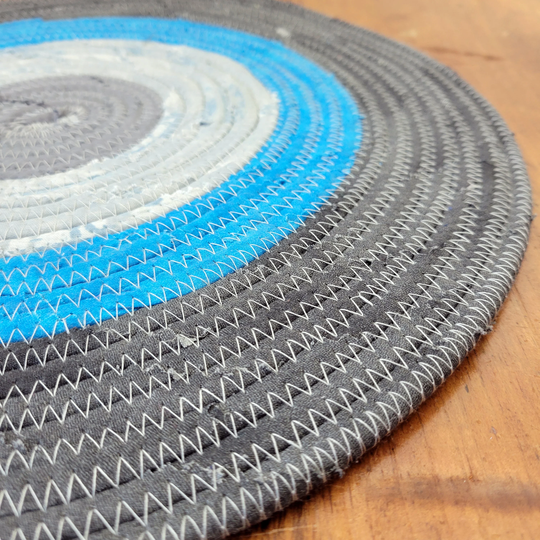 R2S Round Table Mat, Multicolors Blue & Gray Handmade Coiled Rope 14" Diameter