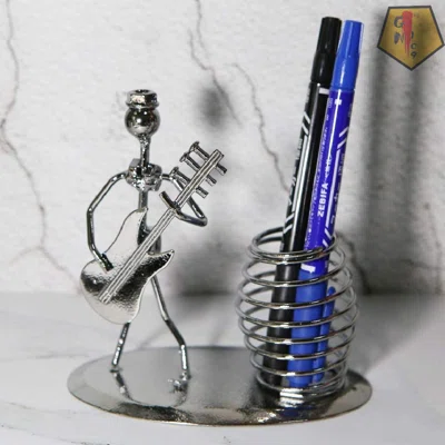 Music Musician Theme Iron Hat Man Art Steel Metal Creative Personality Pen Holder Pencil Holder Cup Pot Office Students Desktop Music Decoration Decor