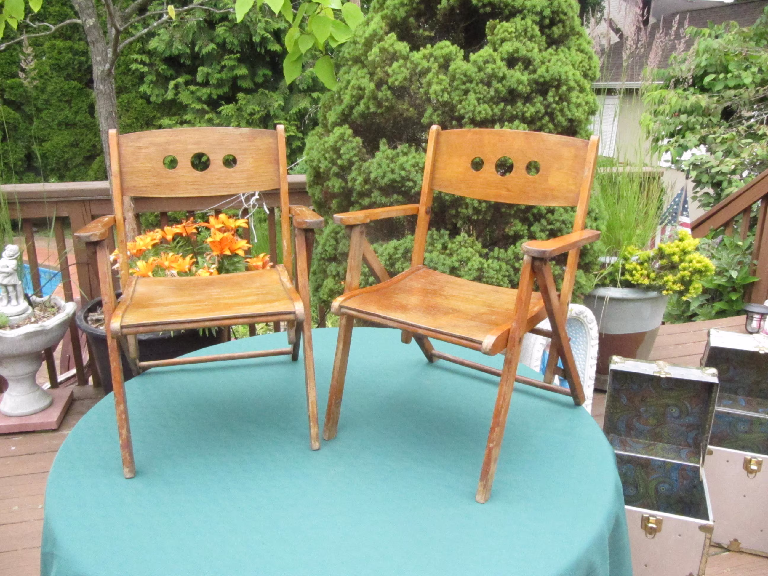Wood Kids Chairs, Folding Garden Chairs Set Of 2, Patio Small Rustic Farmhouse Wooden Outdoor