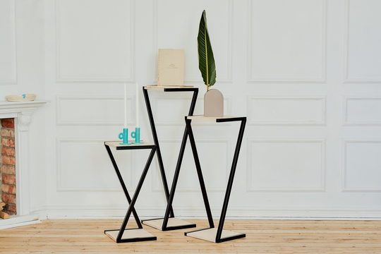 Set Of 3 Flower Stand Tables/Industrial Look End Modern Side Stands Minimalist Work Surfaces Tripod For Flowers