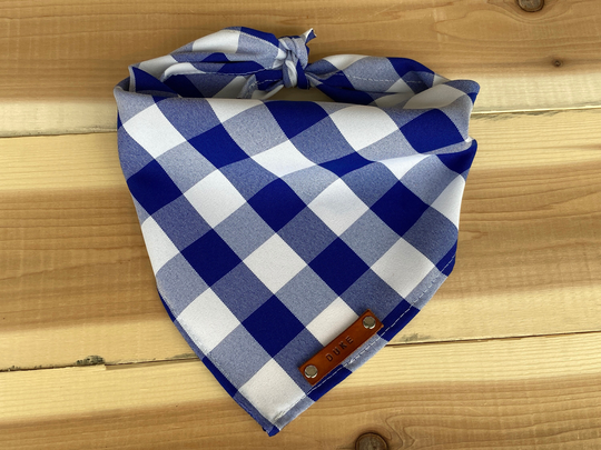 Dog Bandana, Blue White Plaid Traditional Tie, Personalized Leather Name Tag Bandanna, Scarf, Pet Accessories, Bandana