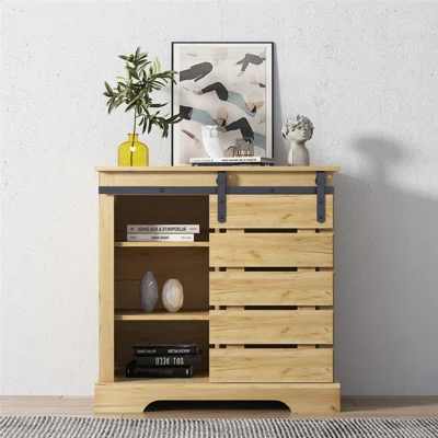 Diedri 31.89'' Wide Sideboard