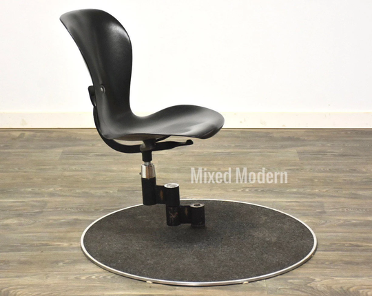 Gideon Kramer Swivel Recorder's Chair