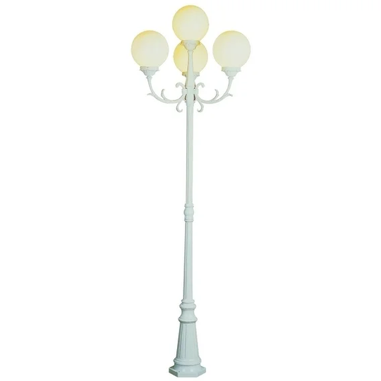 Wilshire 4-light Pole Light