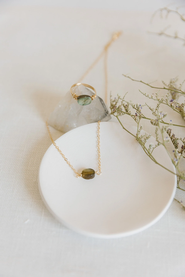 Labradorite Ring/Minimalist Dainty Crystal Stacking Statement Ring/ Simple Oval Gemstone Ring